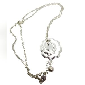 LIZ CLAIBORNE VINTAGE CHROME SILVER ARTICULATED FLOWER PENDANT  CHAIN NECKLACE
